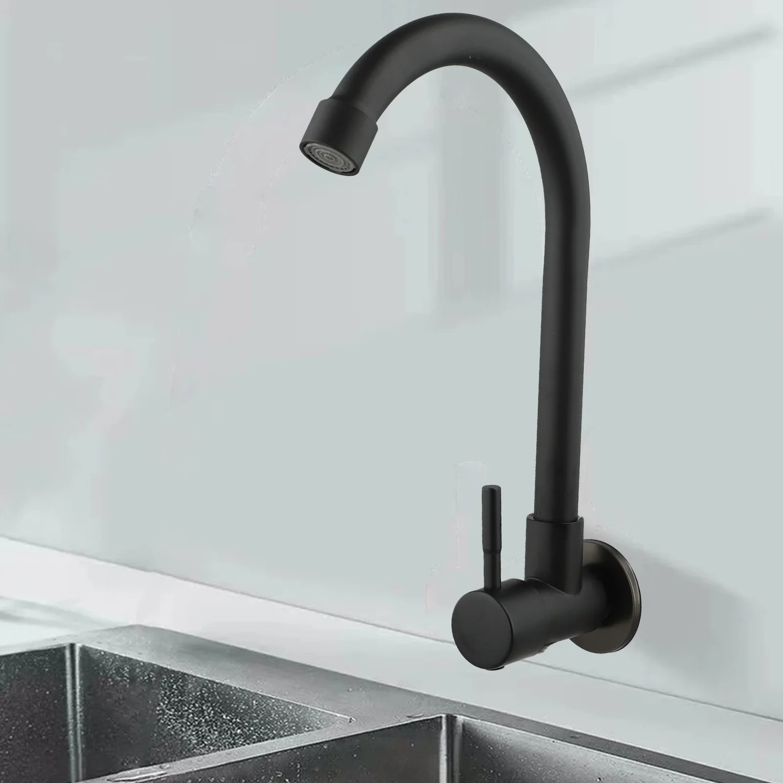 304ステンレス鋼の台所の蛇口,黒い浄水器,シングルレバーの穴の蛇口,浴室の家具セット,冷水壁