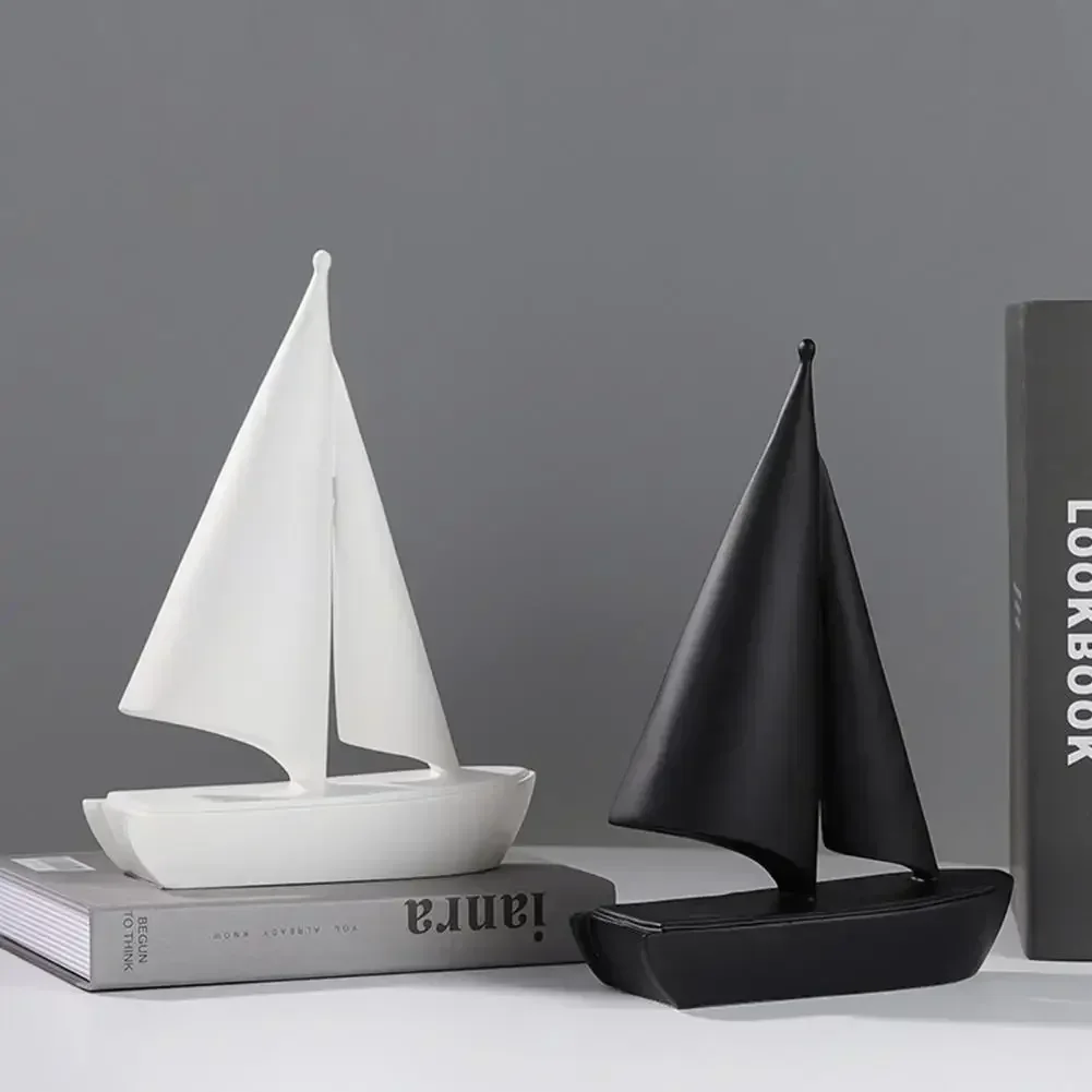 Flat Back Resin Sailing Boat Model Figurines Miniature Sculpture Lucky Compact Decorative Sailing Ship Home Table Decoration