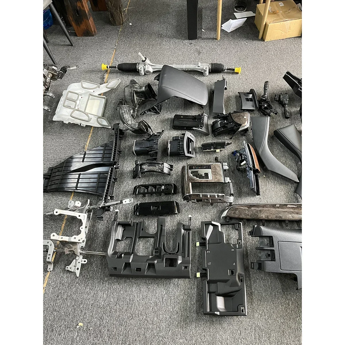 

Car Parts For Alphard Modified Accessories Facelift Body Kit