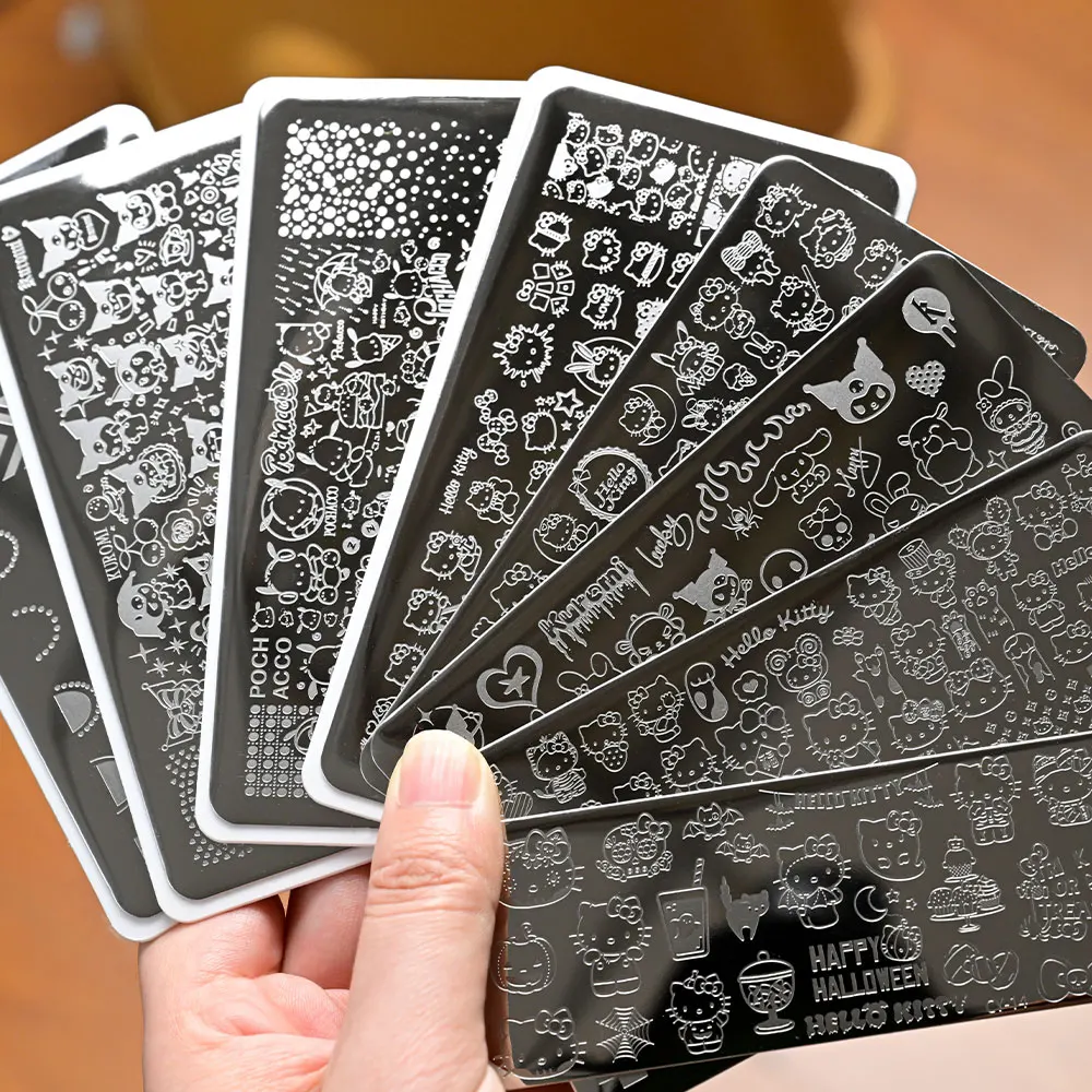 1 unidad de pegatinas de placa de estampado de uñas 3D de Hello Kitty y Kuromi, dibujos animados Kawaii, Anime japonés, plantilla de impresión para decoración de uñas, suministros de herramientas *