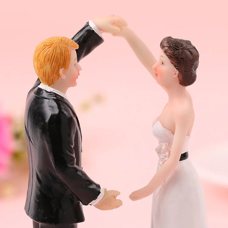 Cake Toppers for Bride and Groom, Funny Figurines, Wedding Cake Toppers Stand, Decoration Supplies, Marry Figurine