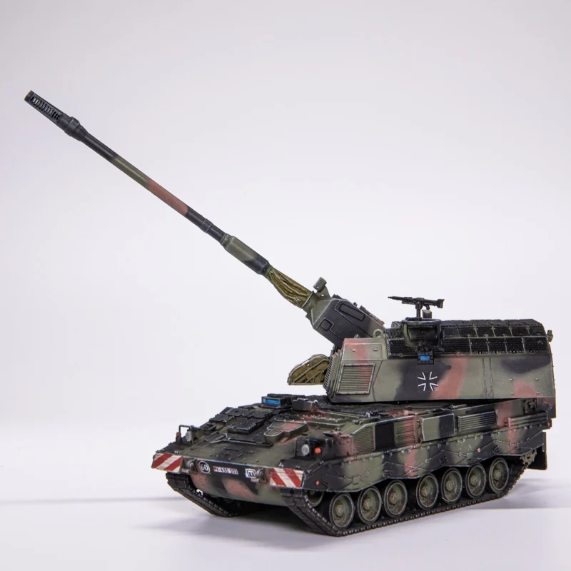 AM 1:72 Scale Resin Germany PZH2000 Tank Model Militarized Combat Track Type Classics Nostalgia Collection Gifts Static Display