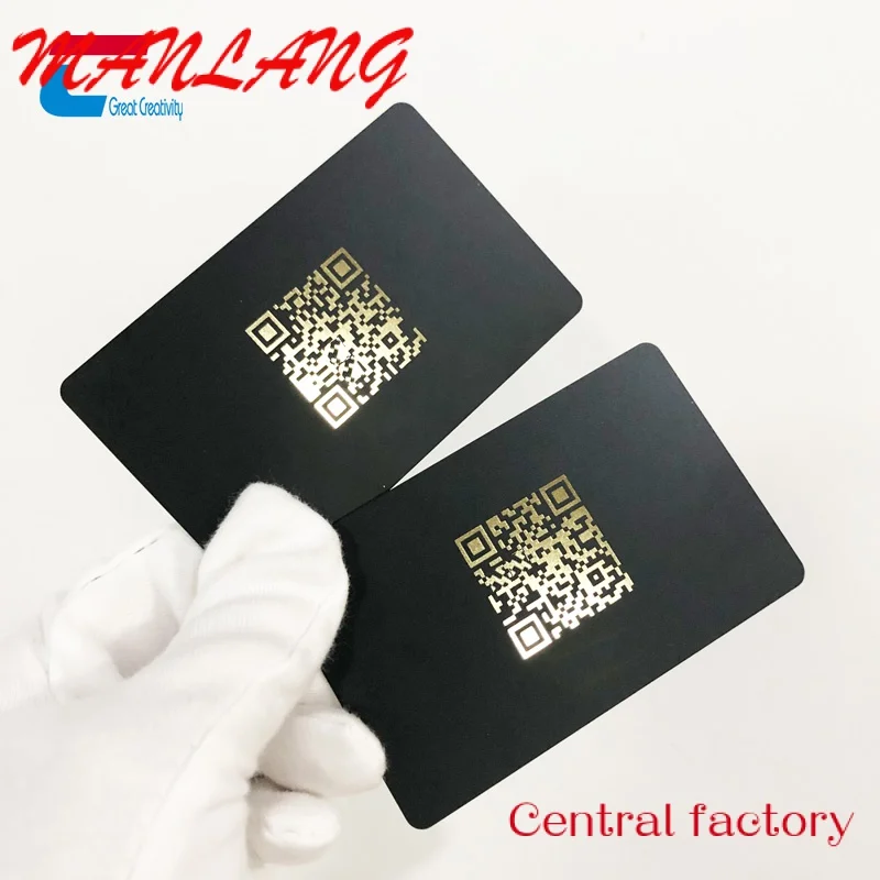 Custom  High quality Full Black Matte Finish Social Media NFC Business Card for Sharing Contact Profiles URL Links With UV LOGO 