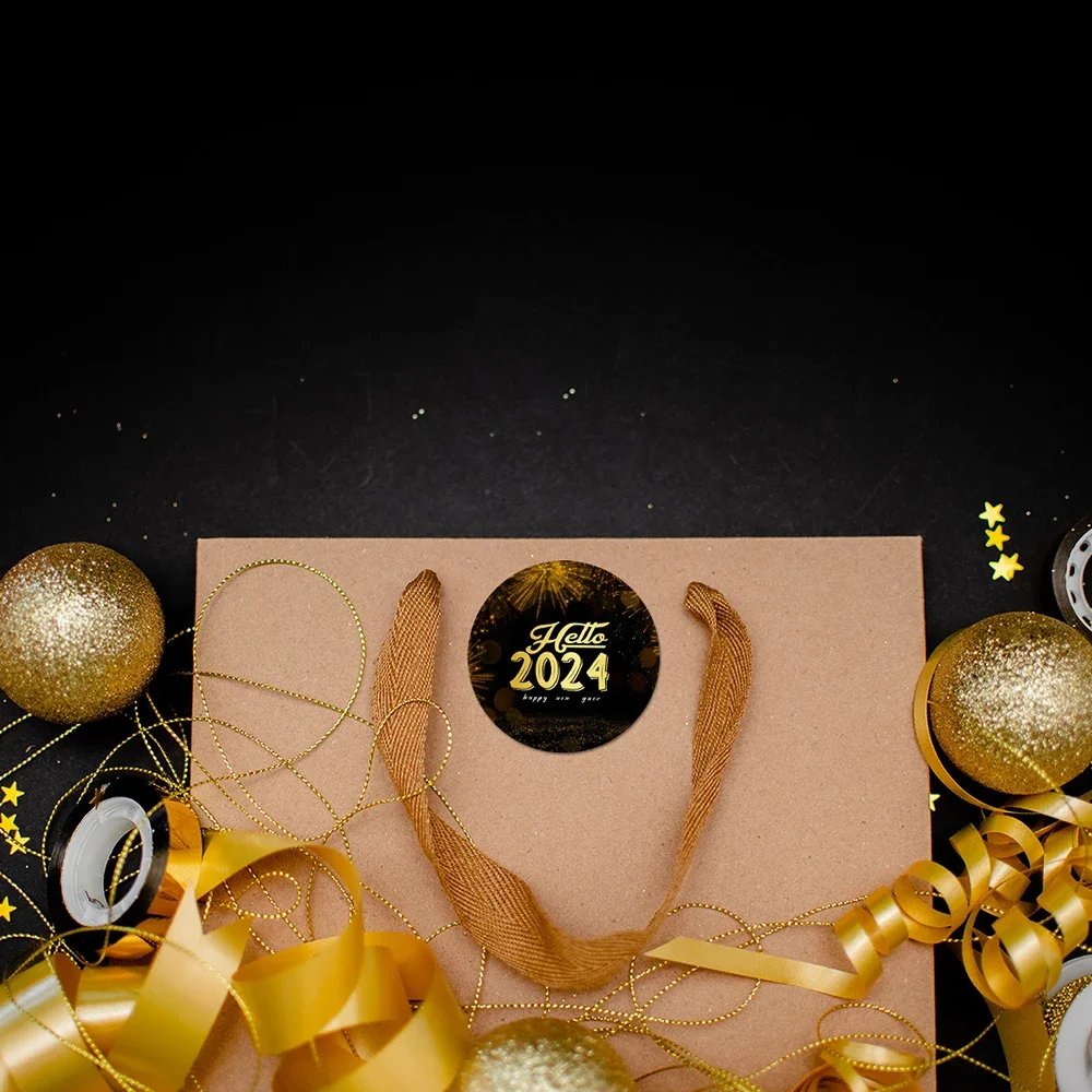 90Pcs 2024 Happy New Year Stickers Round Adhesive Label Sticker DIY Gift Box Decoration Sealing Stickers