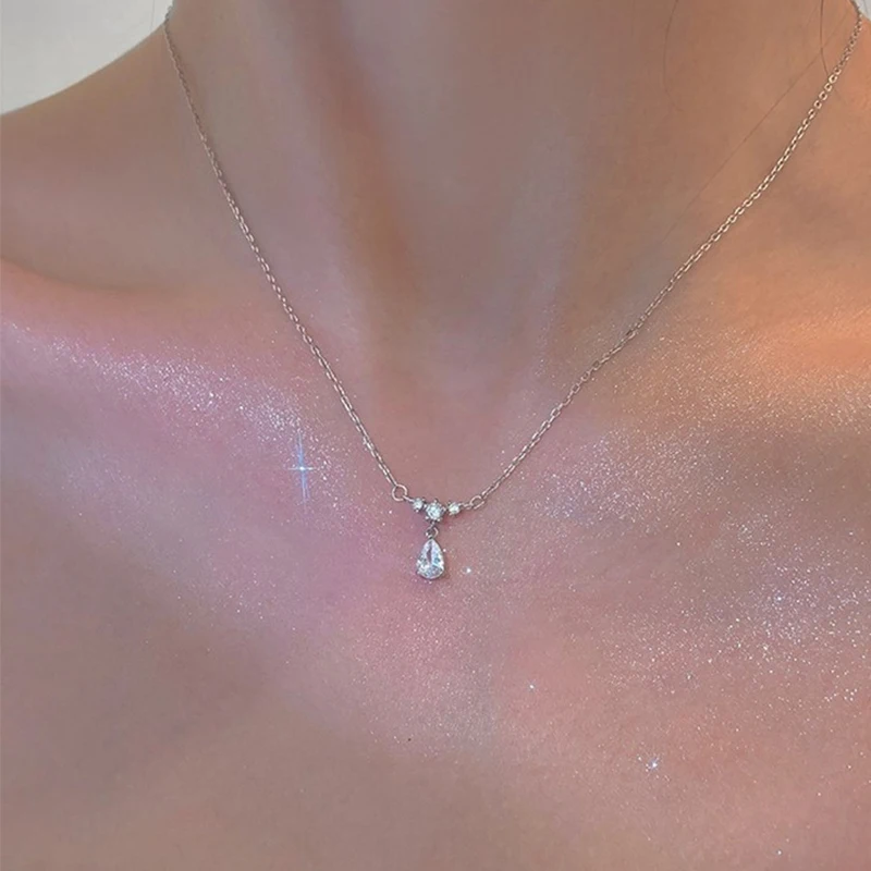 New Fashion Zircon Water Drop Pendant Necklace For Women Charm Summer Clavicle Chain Wedding Chokers Charms Jewelry 2023