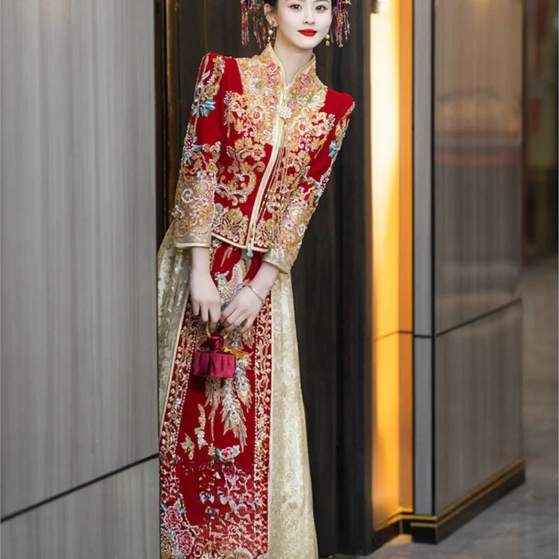 The new Chinese slim-fit crested and Xipei champagne color high-grade dress image 3