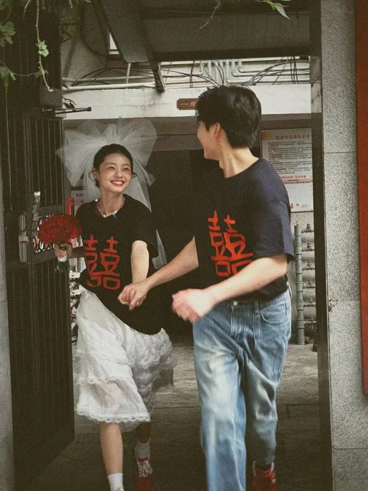 

New Couple's Summer Short Sleeve Wedding Registration Photoshoot Outfit Studio Photography Traditional Chinese Wedding Costume