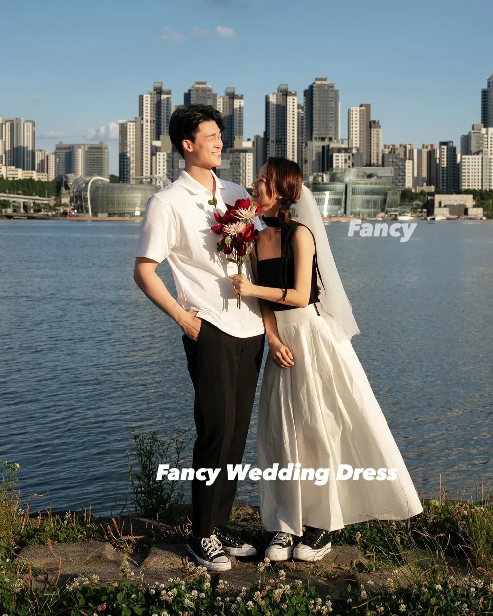 Fancy Simple Color Blocking Korea Wedding Dress A Line Spaghetti Straps Bridal Gown Back Corset Customized