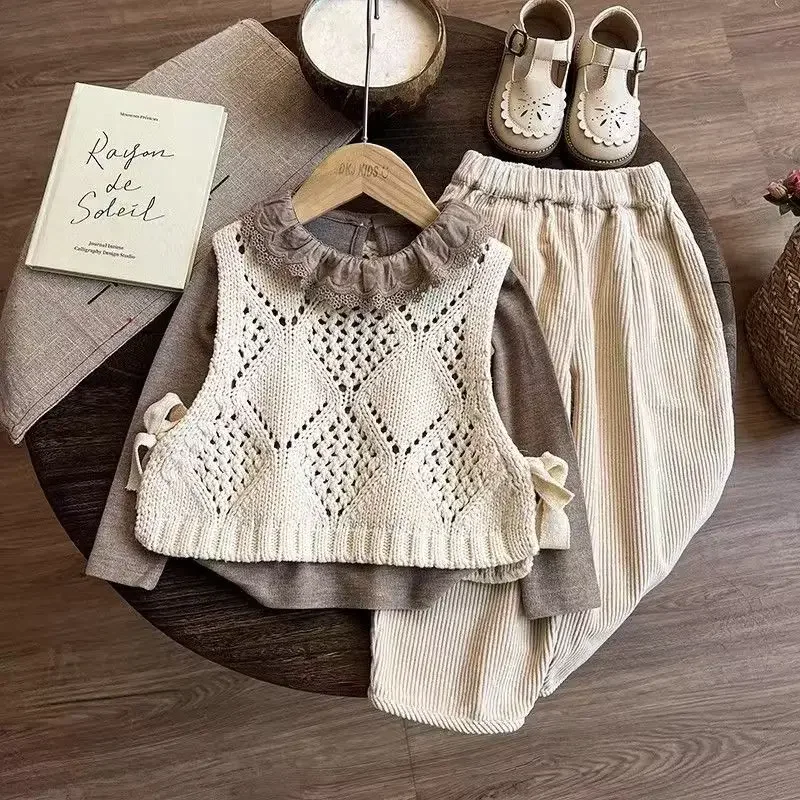 

Childrens Clothing Set 2025 New Childrens Yarn Vest Base Shirt Baby Spring and Autumn Pants Three Piece Set