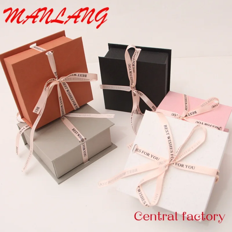 Custom  Custom Gift Packaging Box Printed Logo Flip Top Magnetic Jewellery Box Jewelry Ring Earring Storage Box