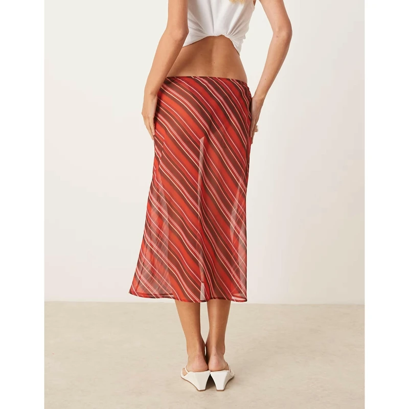 Combhasaki Vrouwen Polka Dot Sheer Y2k A-lijn Rok Sexy See Through Laagbouw Lange Rok Flowy Mesh Cover Up Maxi Rokken Beachwear