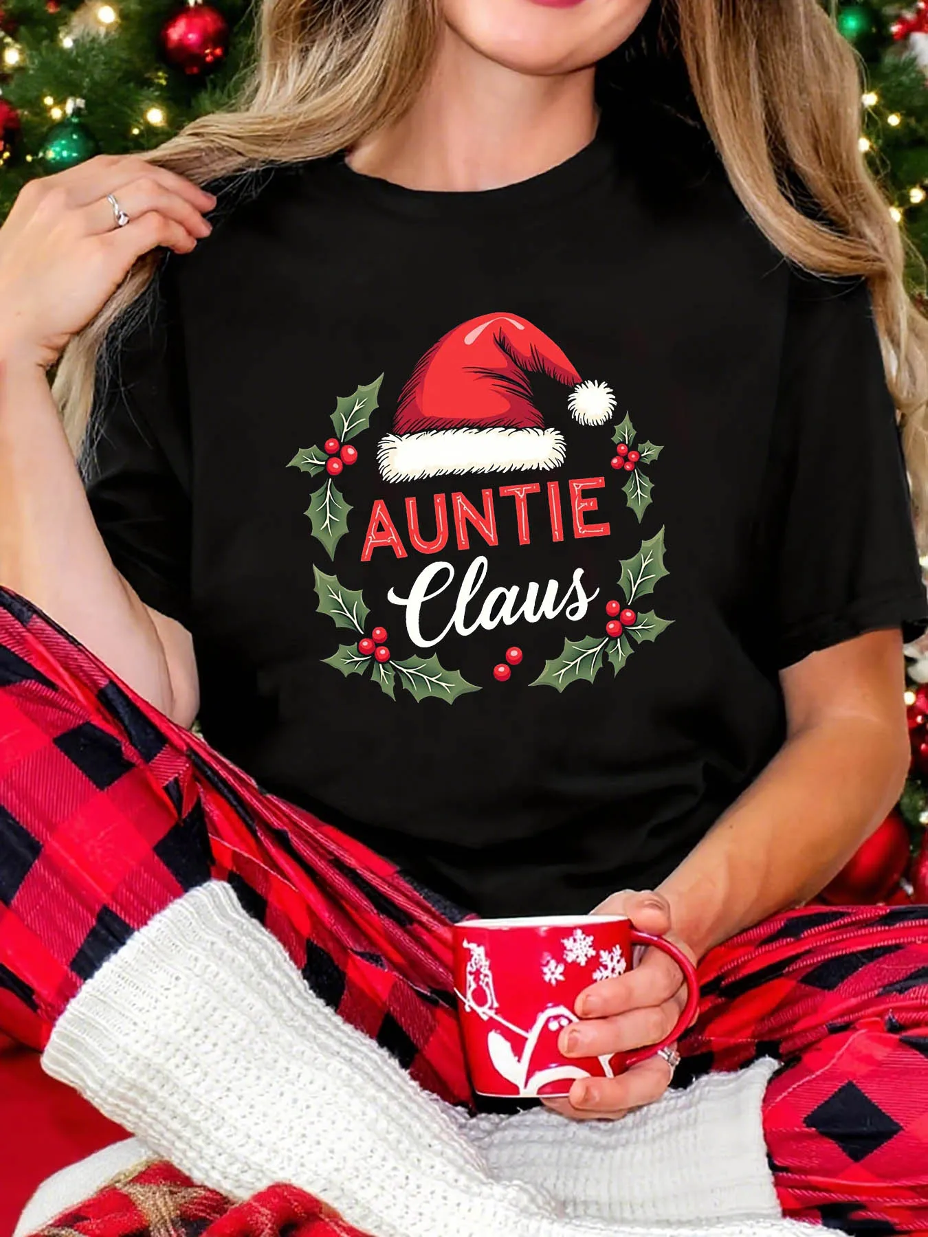 Women'S AUNTIE Claus Christmas T-Shirt Red Green Holiday with Santa Hat Holly Berries Print Sleeved Harajuku Streetwear Tops