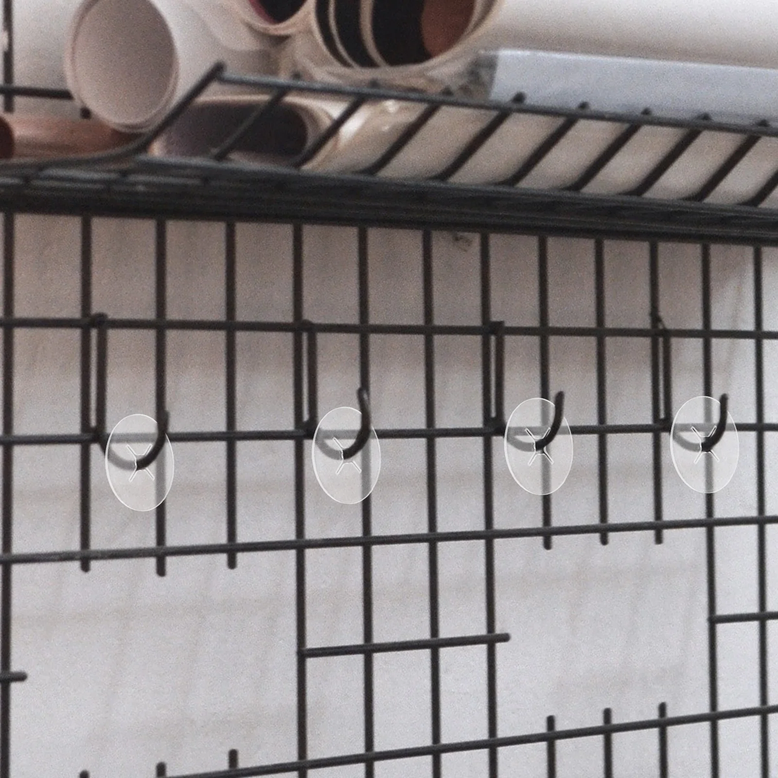 

100pcs Anti Slip Peg Hook Stoppers Plastic Round Shelf Clips White Hanger Stopper Pegboard Accessories Hook Management Display