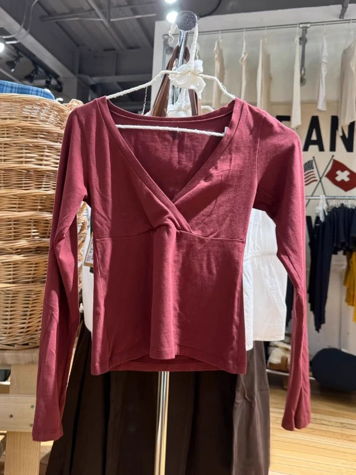 بورجوندي كم طويل تي شيرت امرأة الخريف الصليب الخامس الرقبة القطن سليم المحاصيل الأعلى عادية بسيطة الصلبة كل مباراة الأساسية بلايز Y2k