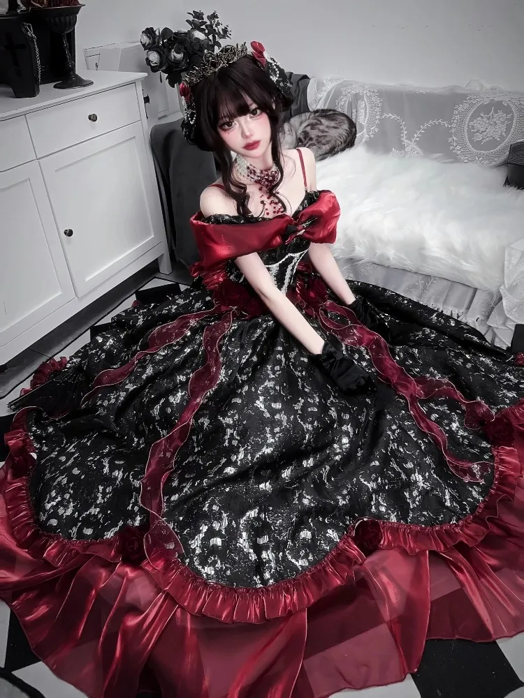 

Garden one-shoulder black and red birthday coming-of-age dress