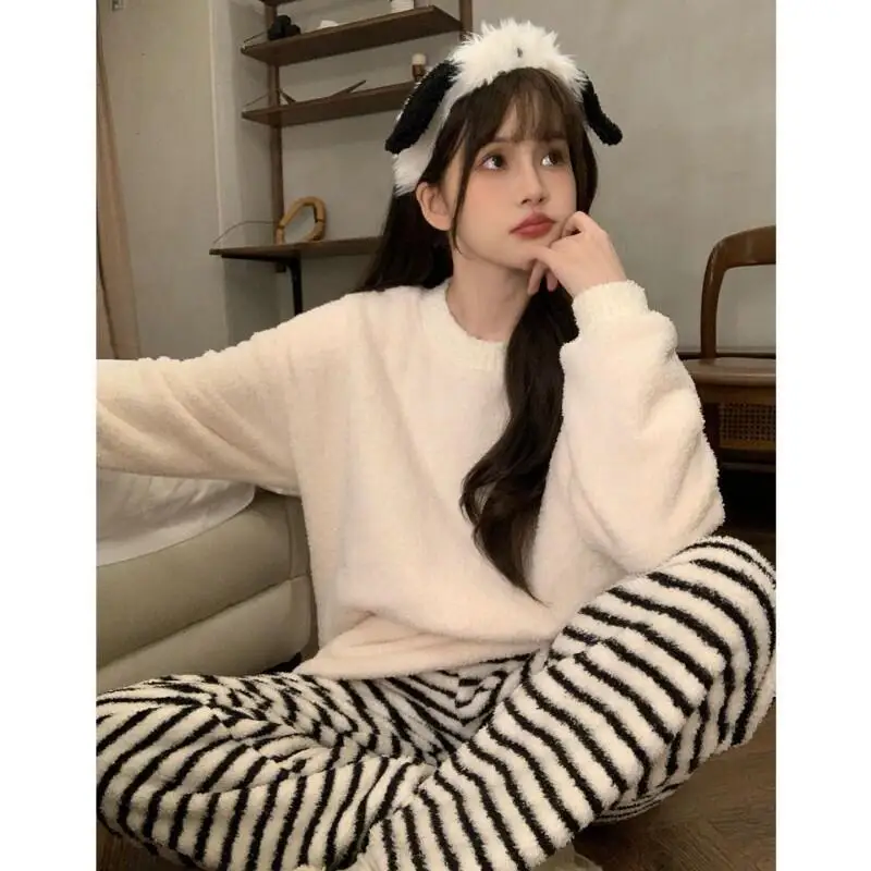 new Winter Women's Pajama Set Girl Nightwear Set Soft Polar Fleece Cozy Warm Thick Home Loungewear Sleepwear Youthful Style