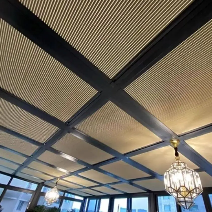 Honeycomb Skylight Blinds Motorized Blackout Outdoor Shading Electric Blackout Blinds for Home Decoration