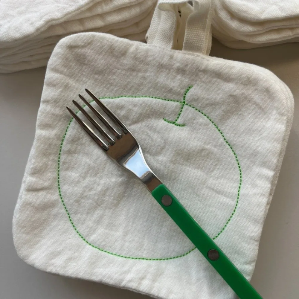 New Embroidery Insulation Pads Square Shape Soft Cotton Placemats Hand Towel Type Cloth Napkins Table Decor