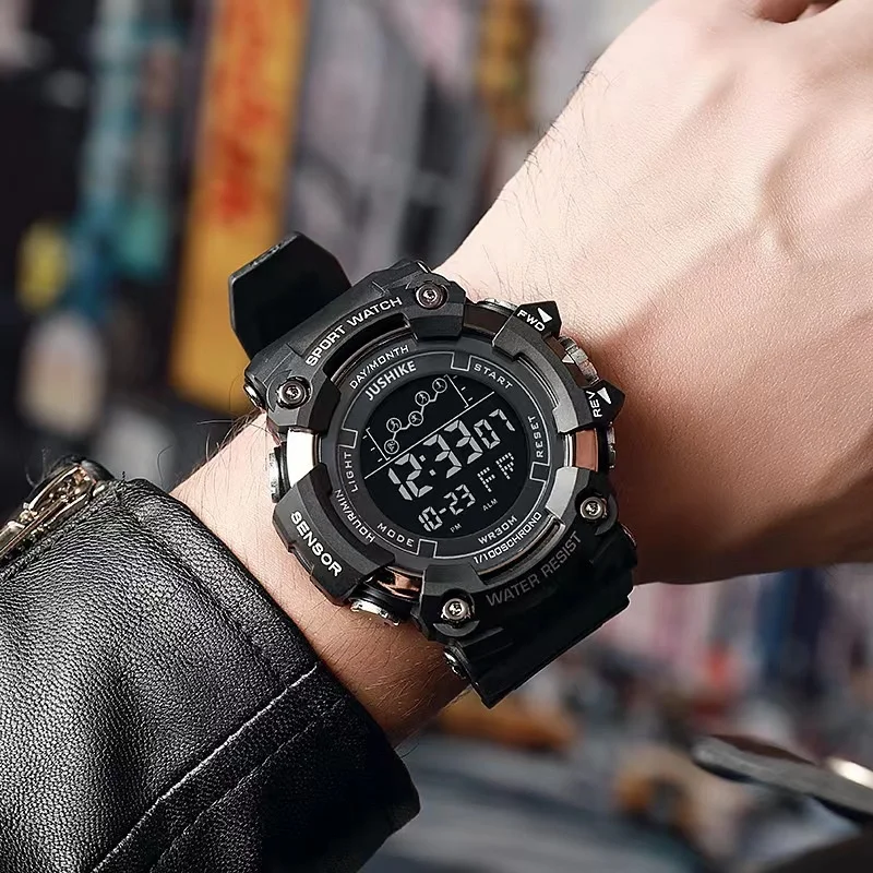 2025 ساعات عسكرية للرجال موضة جديدة عادية LED الرقمية الرياضة في الهواء الطلق مقاوم للماء مضيئة مستديرة الهاتفي ساعة معصم الإلكترونية