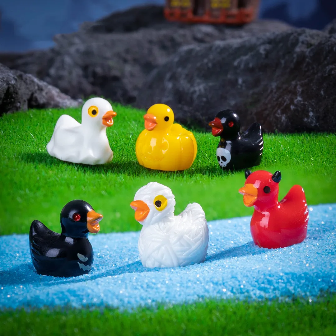 7/21/50 Uds Mini patos resina decoraciones de Halloween figuritas en miniatura pato demonio/calabaza/fantasma/mama/esqueleto decoración del hogar 7 estilos
