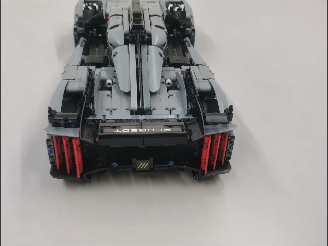 Seria MOC Samochody Sportowe Peugeot 9x8 Le Mans Mechaniczny Model do Składania o Wysokiej Trudności Zabawka dla Chłopca Limitowana Edycja Klocki Konstrukcyjne