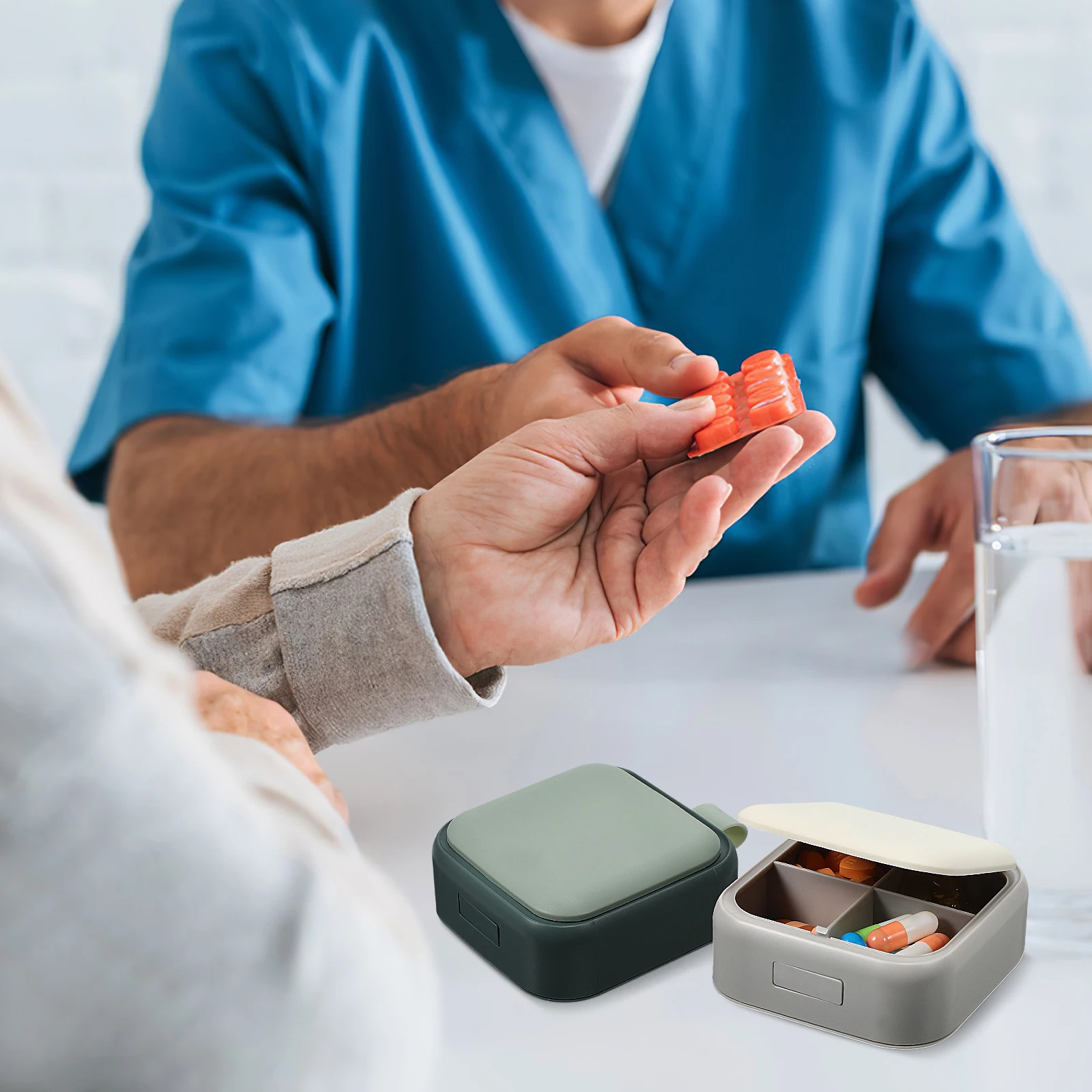 

2 шт. контейнер для таблеток, маленькие коробки, зеленый, белый цвет, дорожный размер, витамин ganizer, портативный футляр для хранения лекарств, кошелек для здоровья