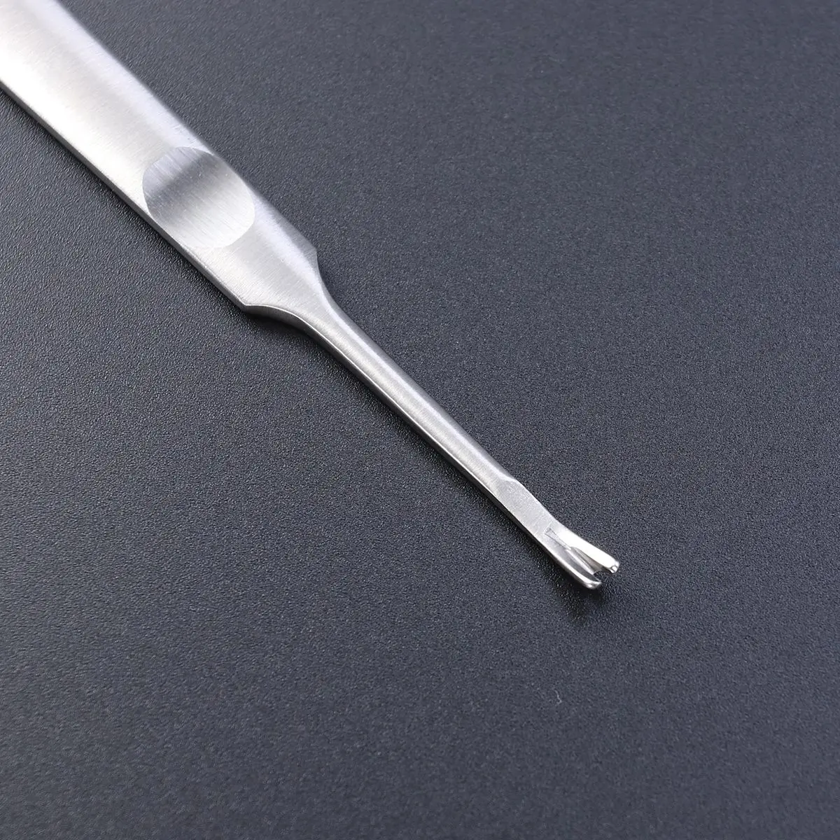 الفولاذ المقاوم للصدأ الجلد الميت انتهازي مزيل الجلد الميت ملعقة مانيكير أداة مزدوجة الرأس طلاء الأظافر التقشير العناية بالقدم