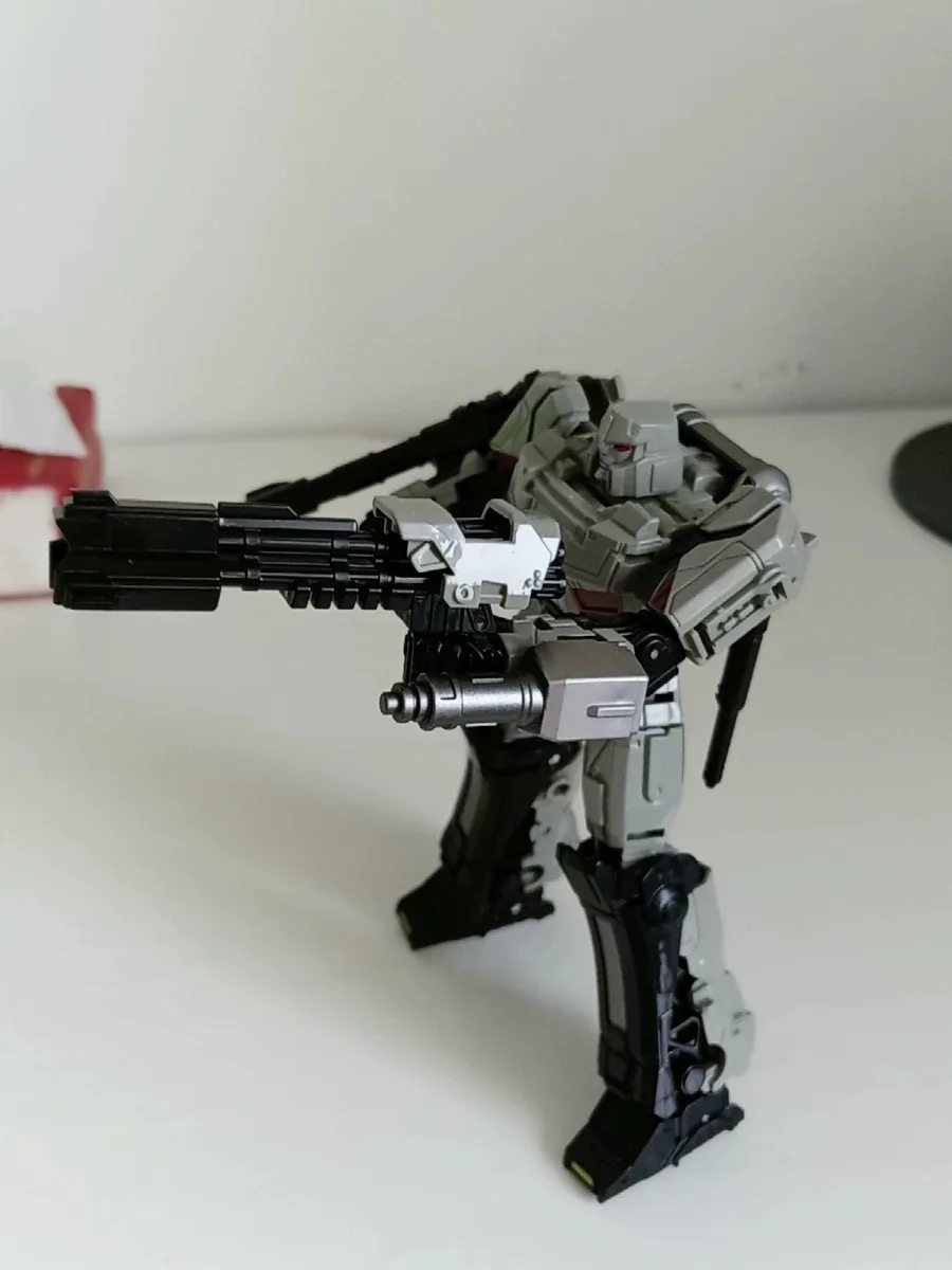 JINKE JK13 変換モデル変形 1 MG タンクメガタンク SS114 メタルメガトロン映画アクションフィギュアロボットモデルおもちゃ