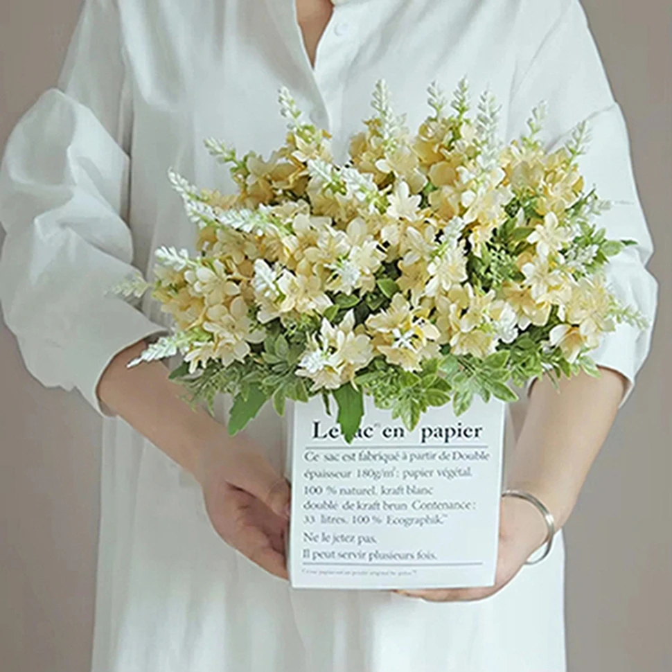 الحرير Yucca Gloriosa الزهور الاصطناعية الزفاف المنزل زينة عيد الميلاد إكليل باقة الزفاف ترتيب الجدول وهمية التبعي