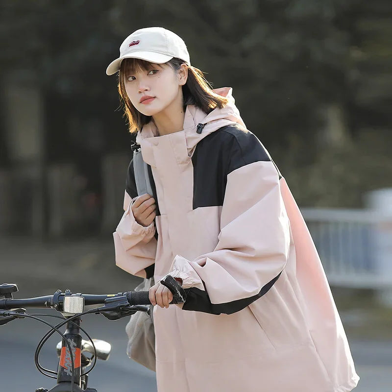 

Women's Outdoor Waterproof Riding Jacket Autumn Multi-Pocket Student Workwear Climbing Clothes Lightweight Loose Fit Windbreaker