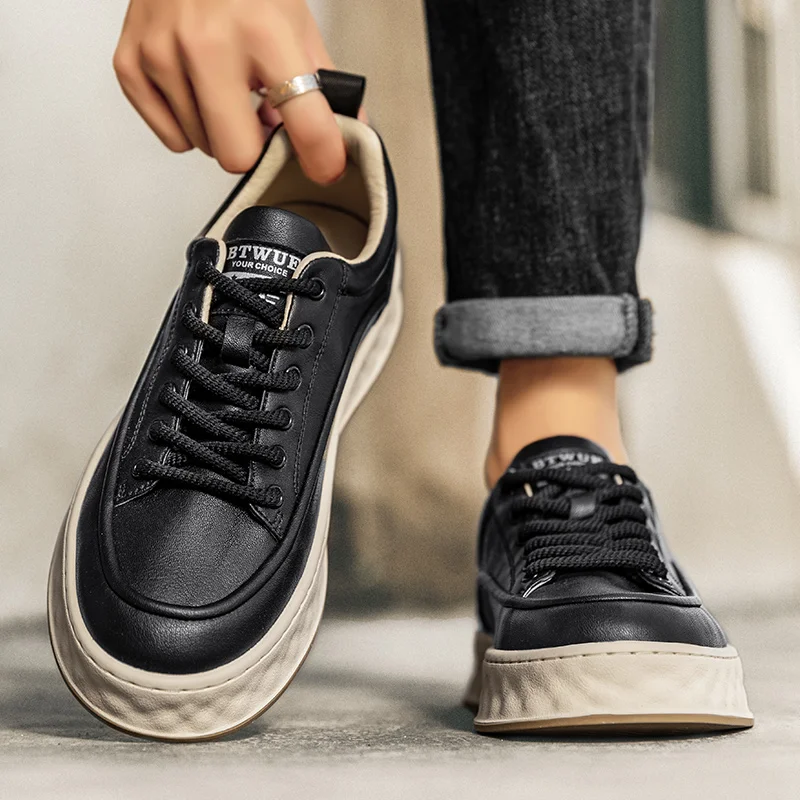 

2025 Men's New Autumn White Sneakers - Breathable Casual Shoes, Couple Style, Trendy & Best Selling