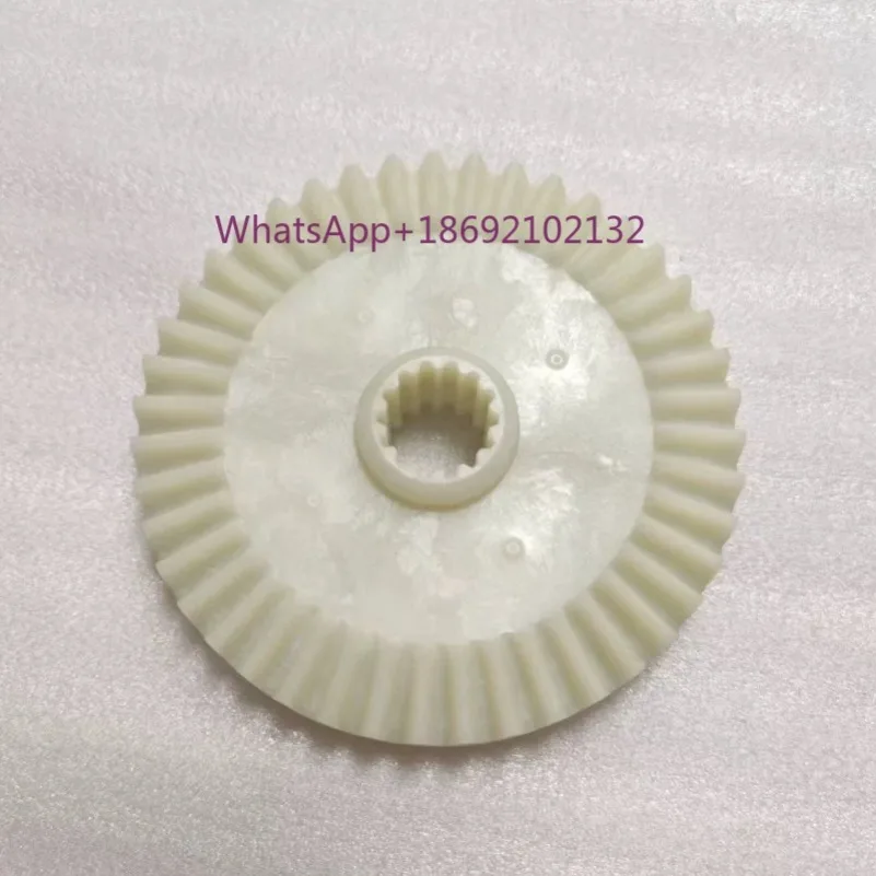 Original Straight Tooth Umbrella 226741-2 for Makita UC3030A UC3530A UC4030A UC4530A Electric Chain Saw Power Tool Accessories