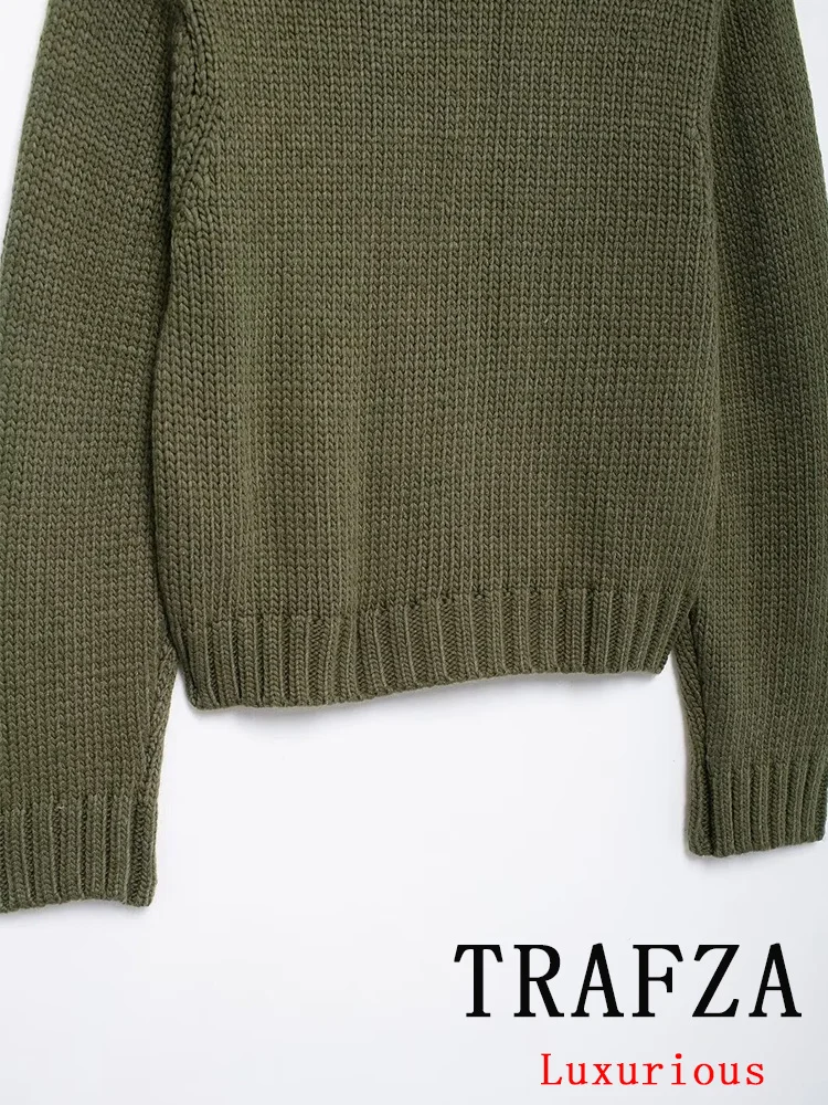 TRAFZA Vintage Casual Chic Green Solid Women Suit Polo-Neck Button Straight Top Mini Slim Skirt Fashion 2024 Jesienny garnitur z dzianiny