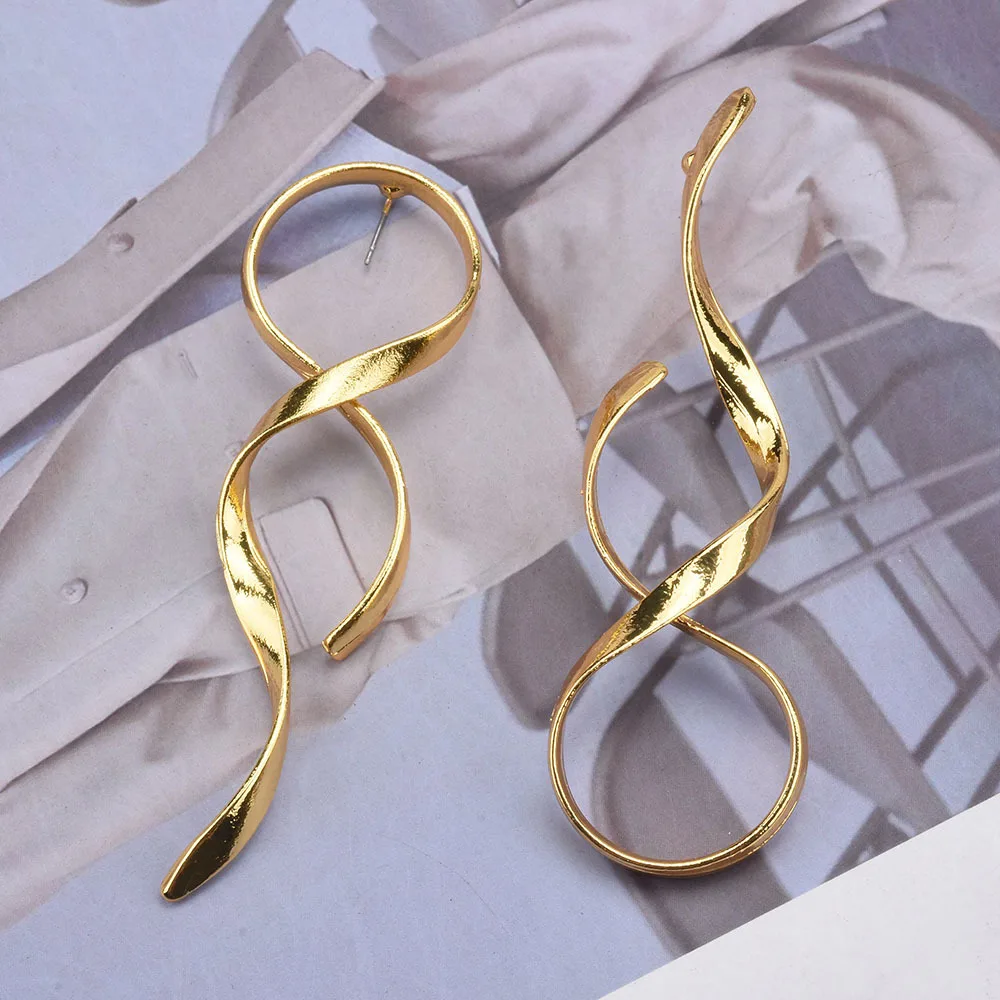 New torque alloy earrings exaggerated earrings fashion asymmetrical line art sense jewelry wholesale