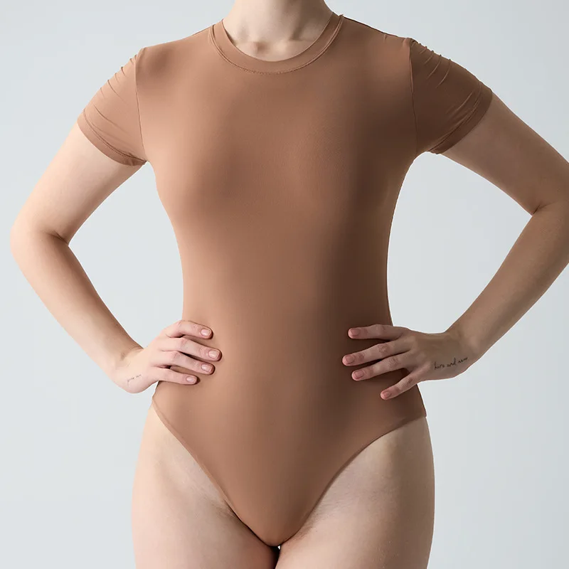 Short Sleeve One-Piece Pilates Bodysuit – Seamless Yoga Jumpsuit for Women, Slim Fit, Barely-There Feel, Workout & Fitness