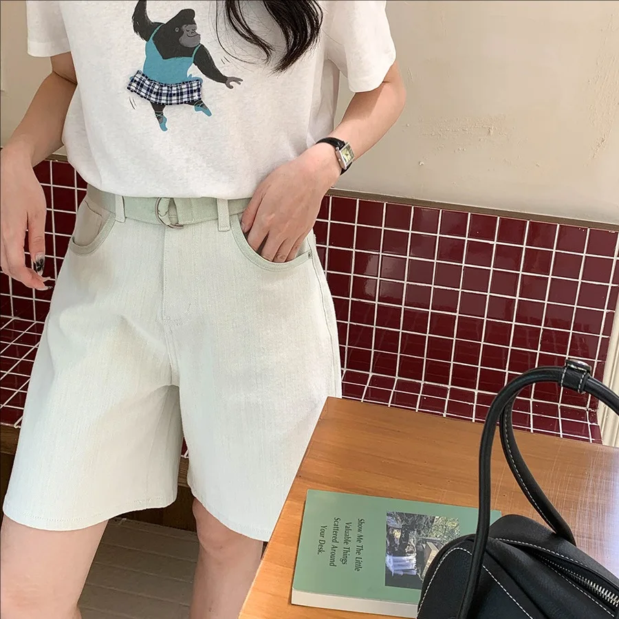 

Summer casual washed high waisted loose denim shorts women