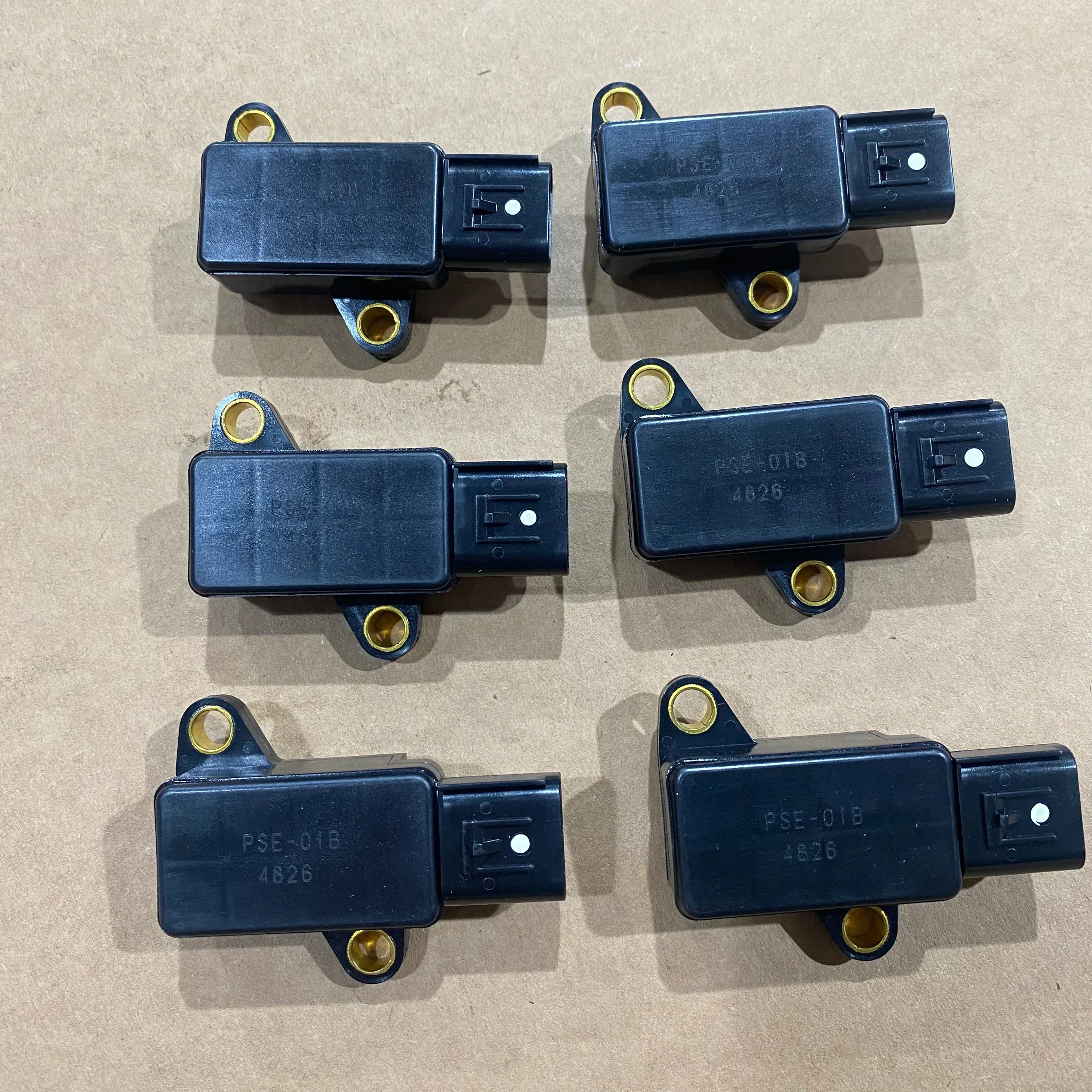 Yanmar 4TNV94 Diesel Engine Pressure Sensor 129978-12700 New Construction and Farm Machinery Part