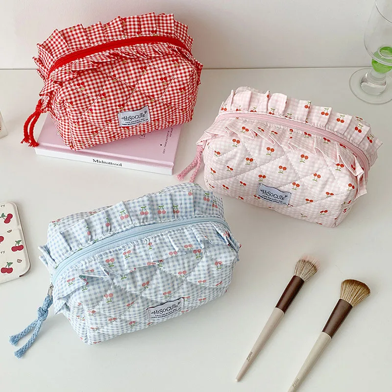 Ins Fresh Red Cherry Quilted Cosmetic Bag Fashion Small Large Toiletry Makeup Storage Bag Cute Lipstick Sanitary Napkin Case view 3