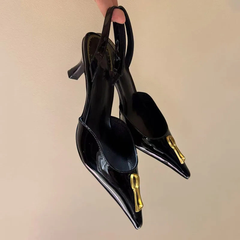 

Летняя женская обувь с металлической пряжкой, сандалии с острым носком и ремешком на щиколотке, модные женские туфли-лодочки на тонком каблуке, Zapatos Mujer