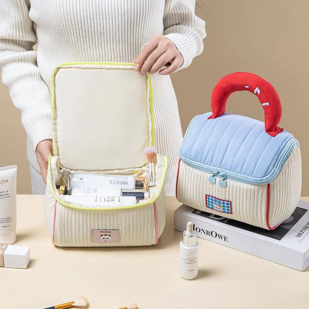 Adorable House Shaped Large Capacity Portable Makeup Bag Soft Cute Girl's Storage Bag Polyester Material Family Storage Tools