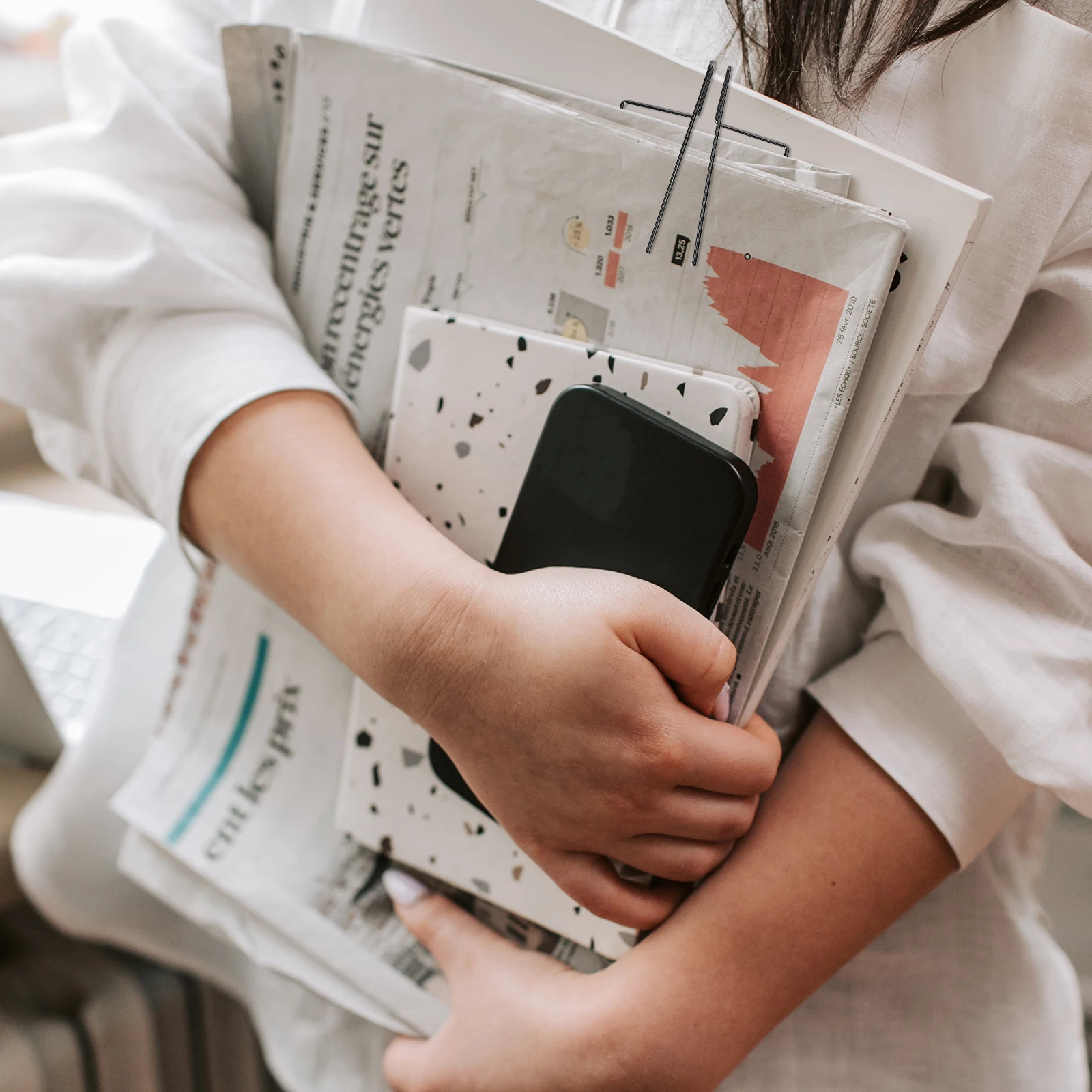 

2Pcs Metal Music Score Clip Professional Sheet Music Holder for Piano Books Recipes Magazines Page Fixing Folder Portable Book