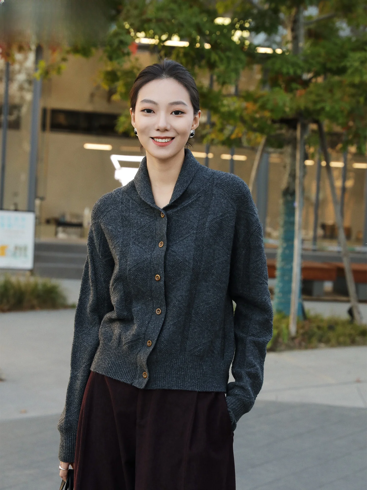 

Мягкий уютный вязаный кардиган с высоким воротником на одной пуговице для женщин, новинка зимы, теплый, в стиле кэжуал, однотонный, для повседневной носки