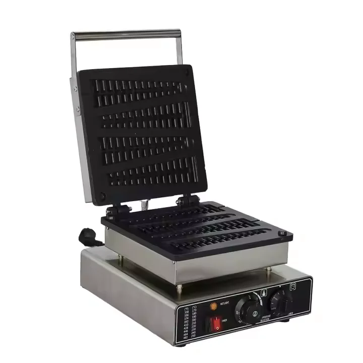 Commercial Christmas Tree Electric Pine Cake Maker Mold Snack Equipment Pancake Maker Home Waffle Maker
