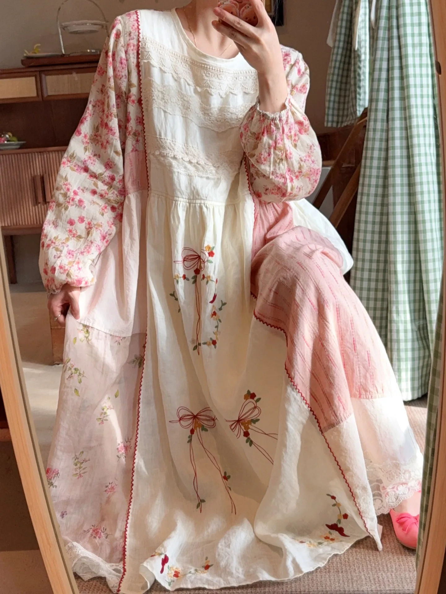 120cmBust SpringFall Women Embroidery Ramie Dress With Cotton Lining Long Sleeve Long Mid-Calf Ladies Loose Lace Patchwork Dress
