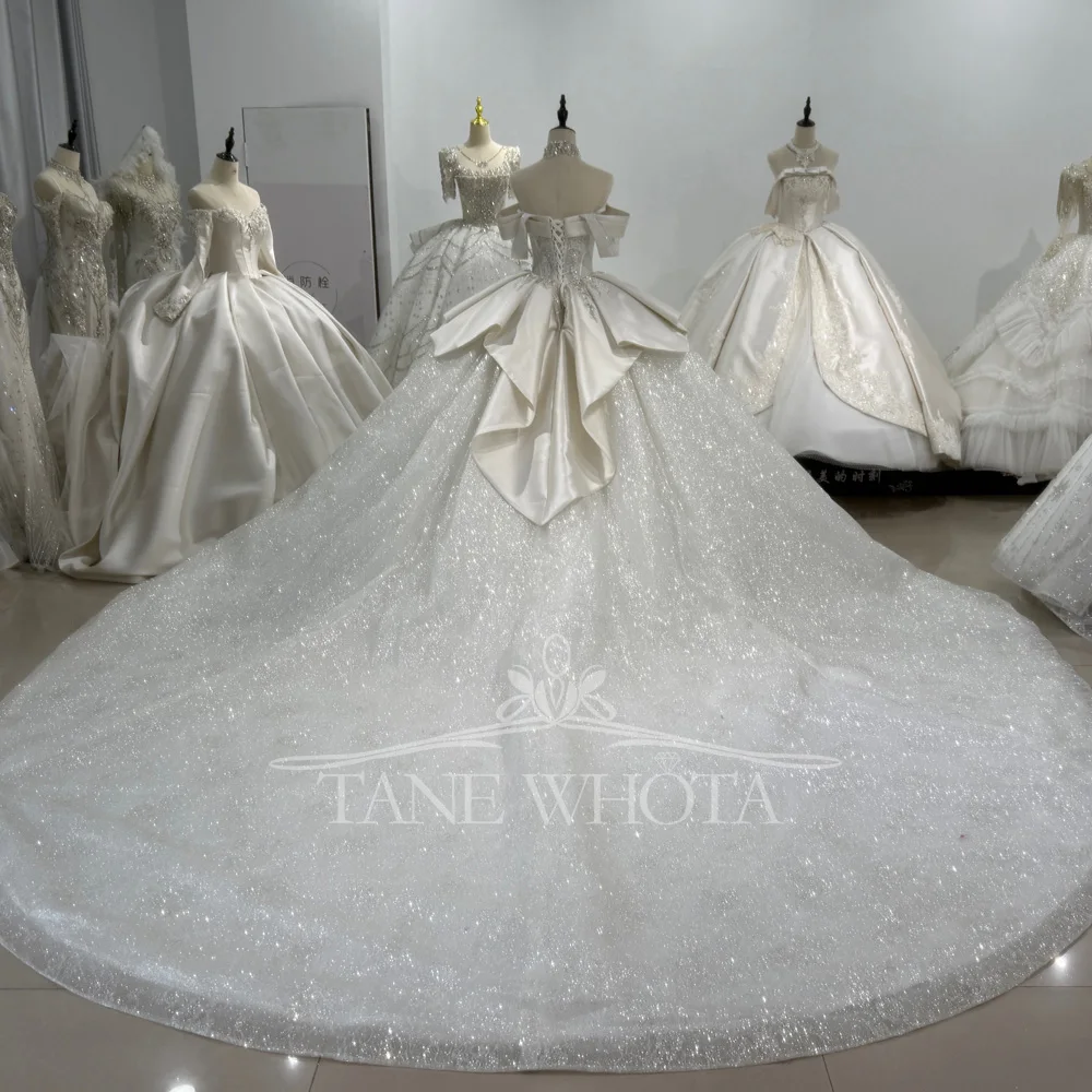 2025 Sweetheart Off-Shoulder Lace-Upกลับชุดบอลชุดแต่งงานชุดคริสตัลSequinedชุดเจ้าสาวปรับแต่งเย็บปักถักร้อย