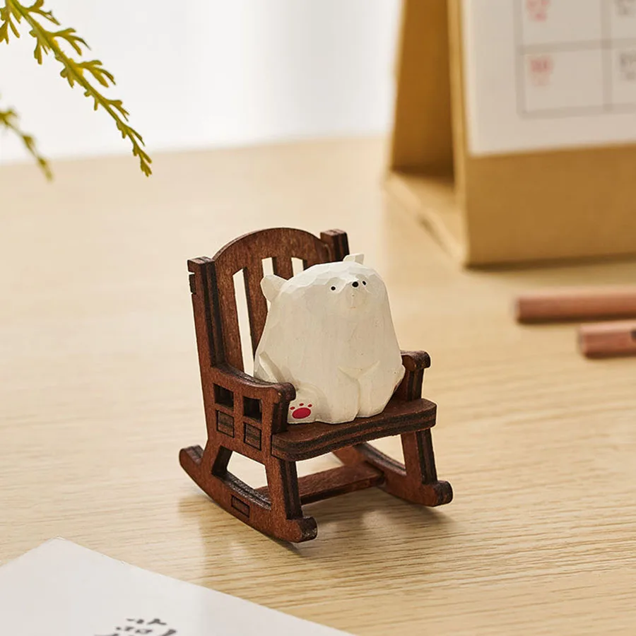 1Pcs Cute Mini Wooden Bear Miniature Solid Wood Hand Carved Bear Figurines Polar Bear Crafts Ornaments Tabel Decorate Kids Gifts