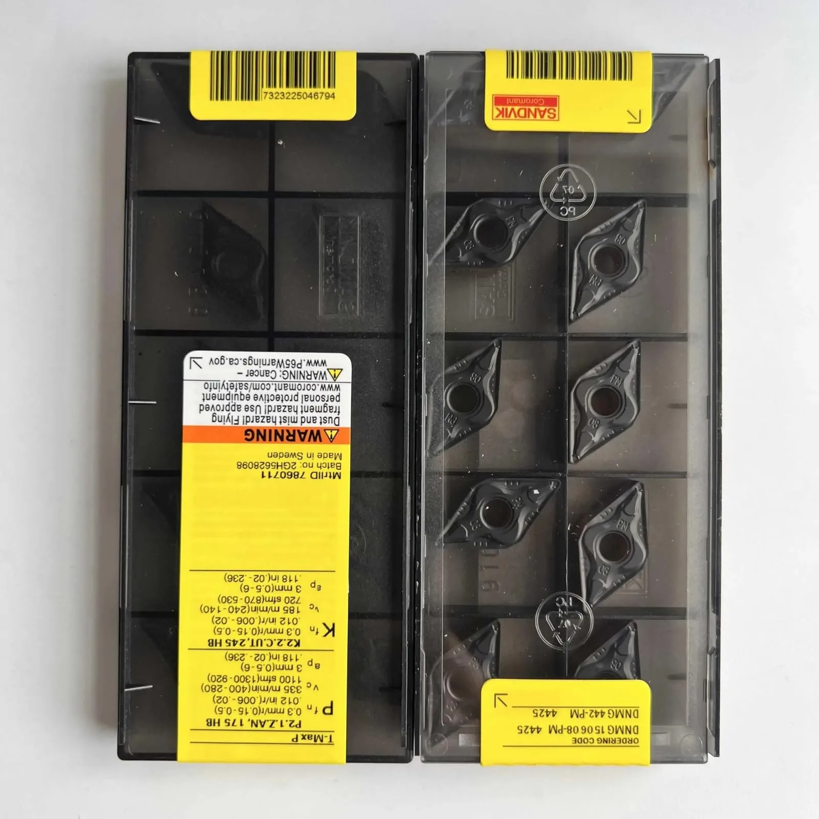 

Original SANDVIK / DNMG150608-PM 4425 / Hard alloy CNC Blade 10 Pcs