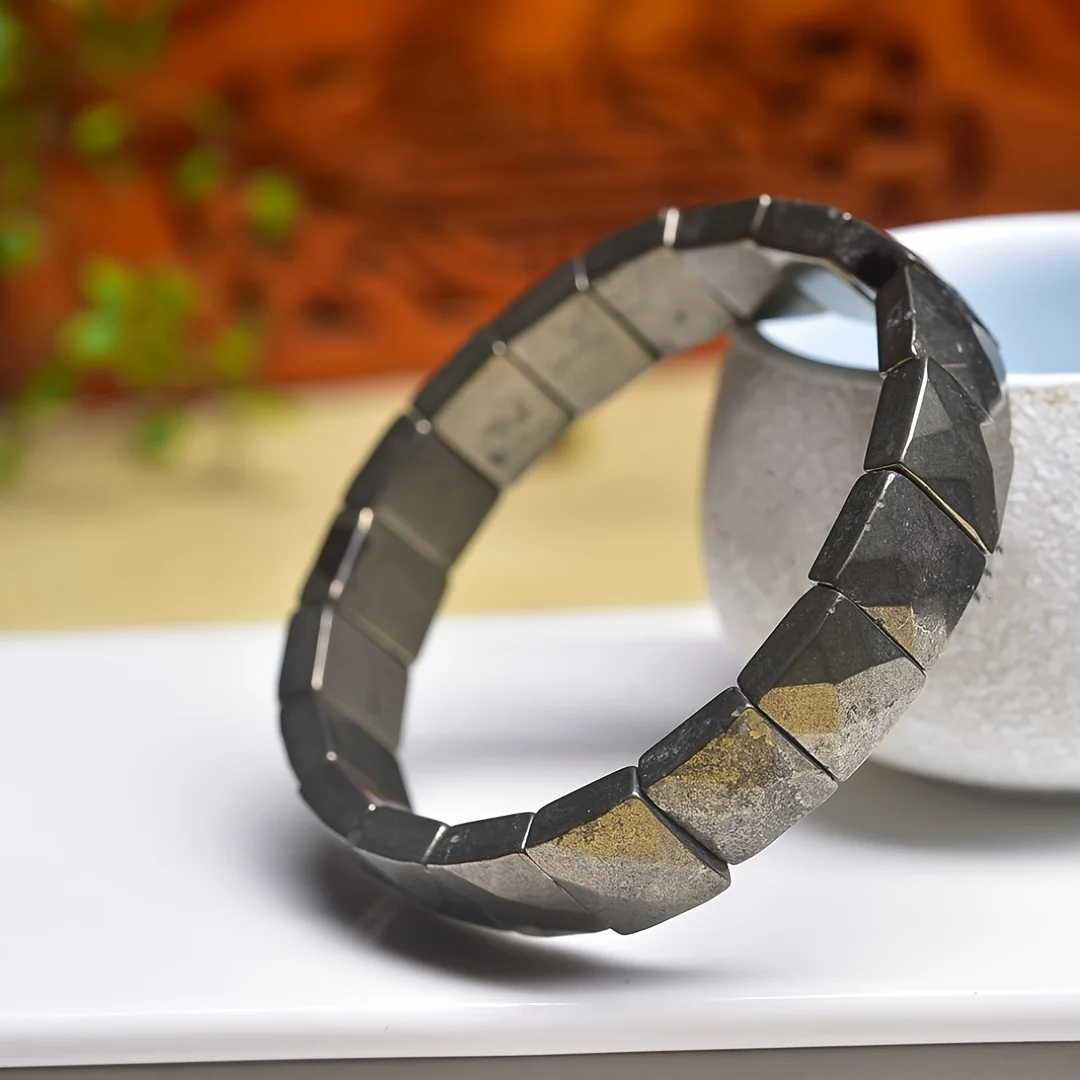

1 шт. граненый браслет из натурального пирита, браслет из натурального пирита, подходит для мужчин и женщин. Это хороший подарок на фестиваль