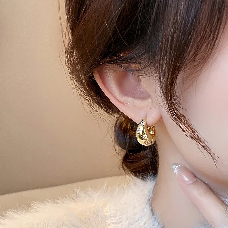 South Korea new design fashion 14K gold plated oval star Zircon earrings elegant women\'s everyday pearl accessories