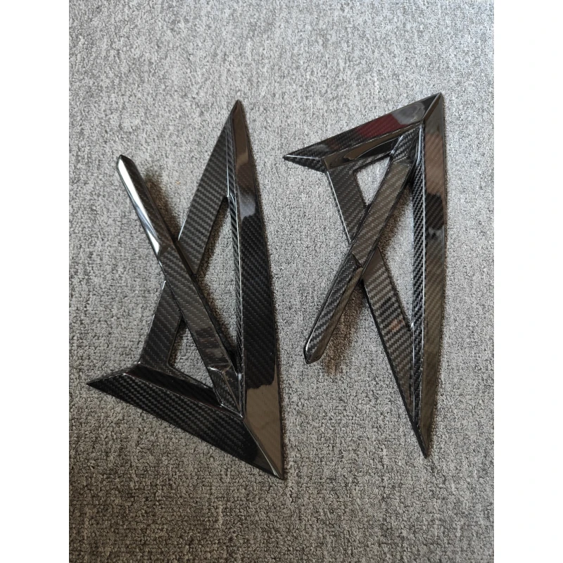 Utilizado para Lamborghini Urus M estilo fibra de carbono decoración del cuerpo de aleta de tiburón un par de kits de carrocería kit de cuerpo difusor trasero